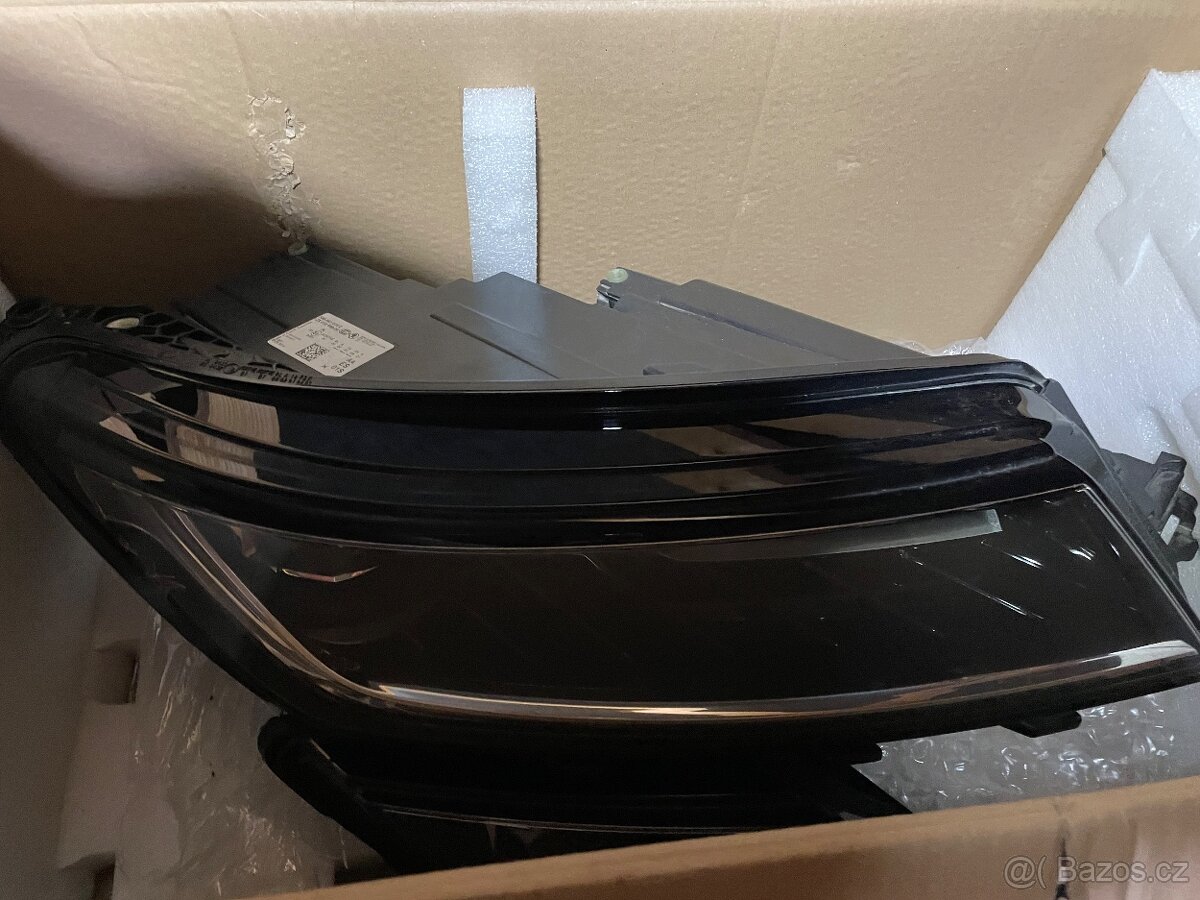 Světlo Kodiaq Led 566941016E