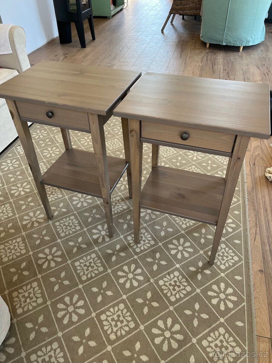 Noční stolky IKEA Hemnes