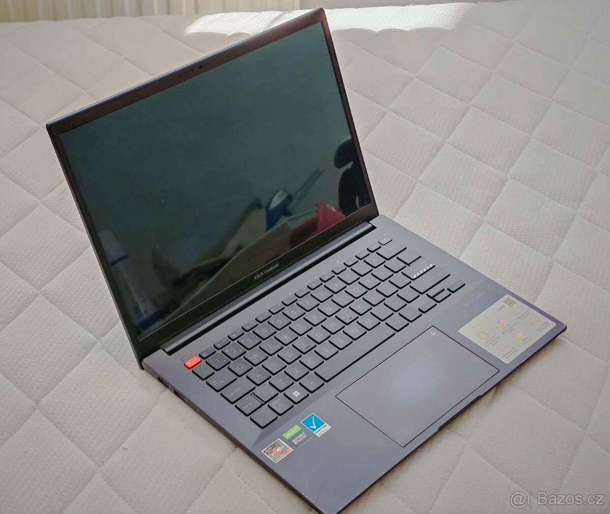 ASUS Vivobook 14" OLED AMD R7 5800H 16GB RAM RTX3050