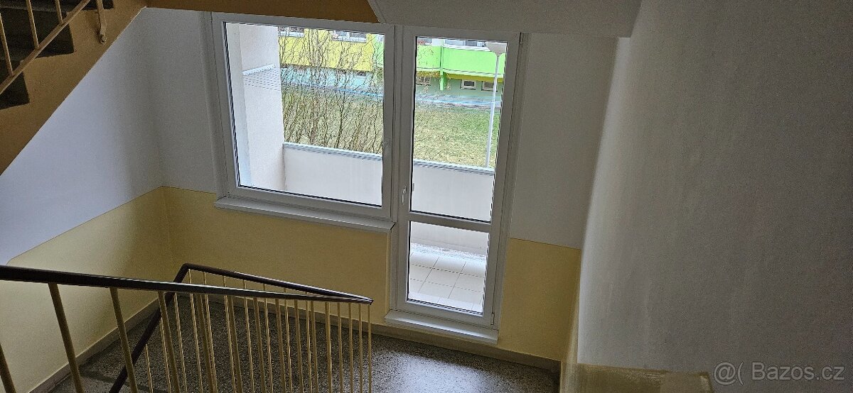 PRODEJ BYTU 2+1 66m2 Luhačovice Zahradní čtvrť 915