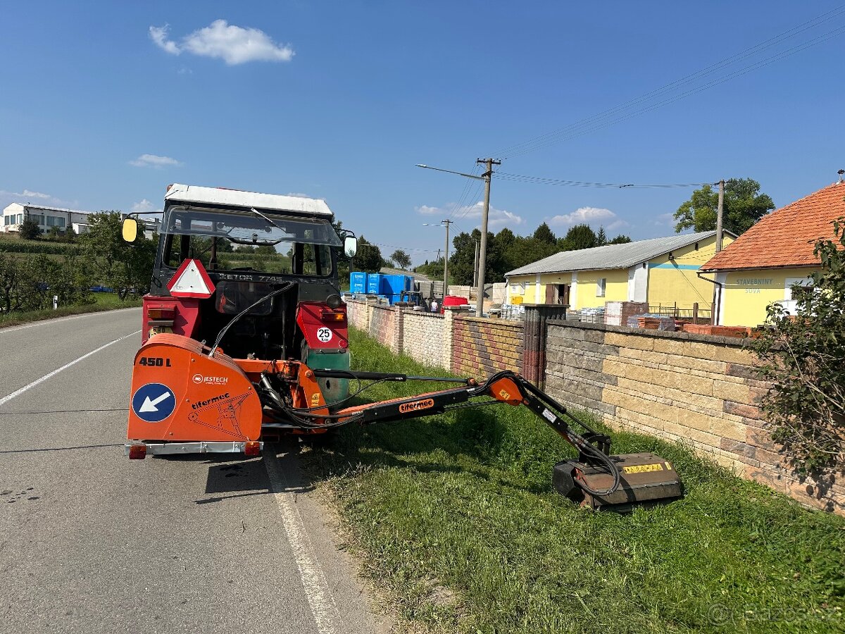 Prodám příkopový mulčovač (a pila na keře, větve)za traktor