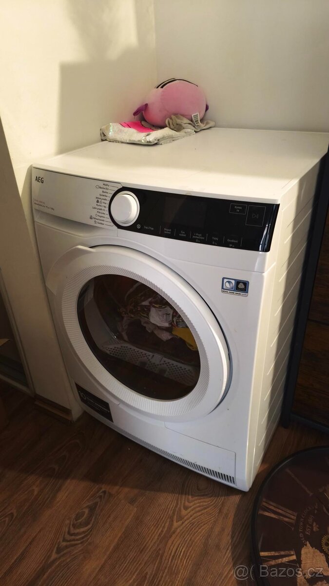 AEG 9000 Series