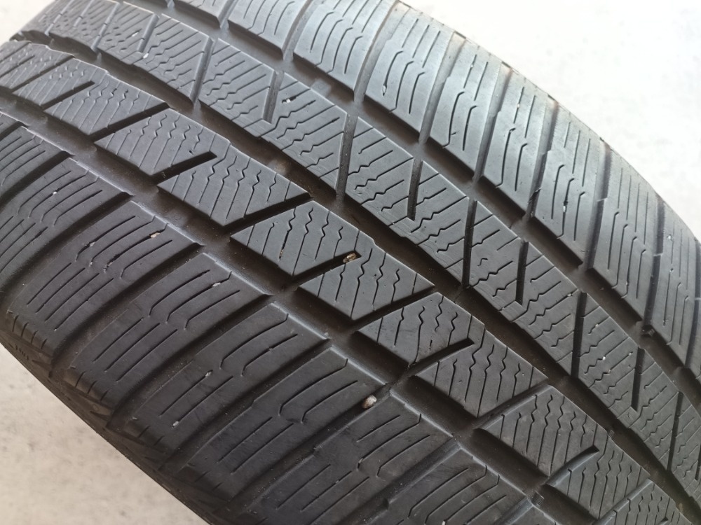 235/50 R19 BARUM (3920)