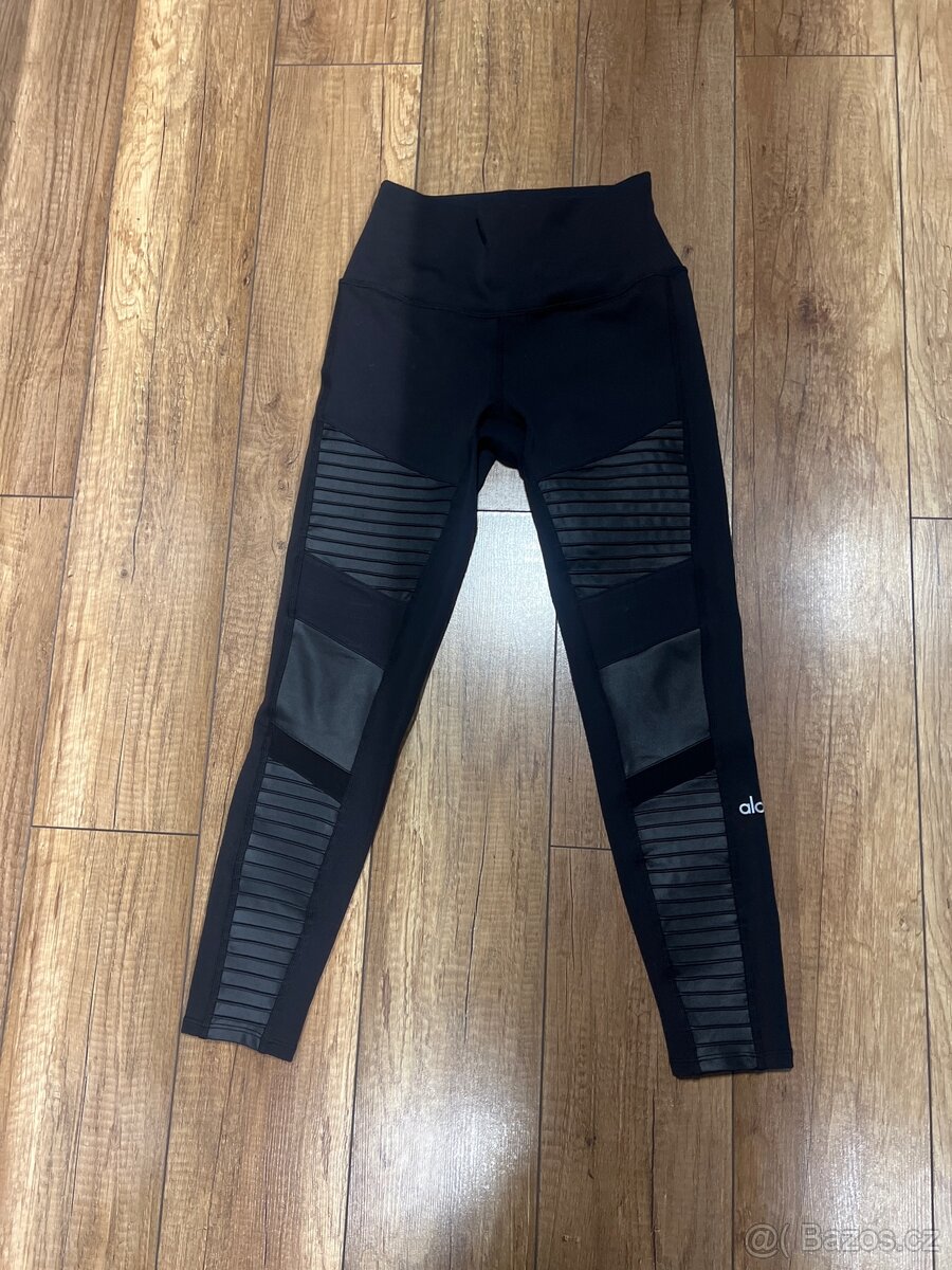 Alo Yoga leginy