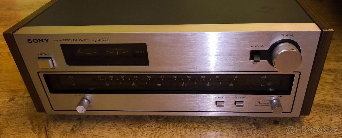 Vintage tuner Sony St  3950 (1976-78),čti popis