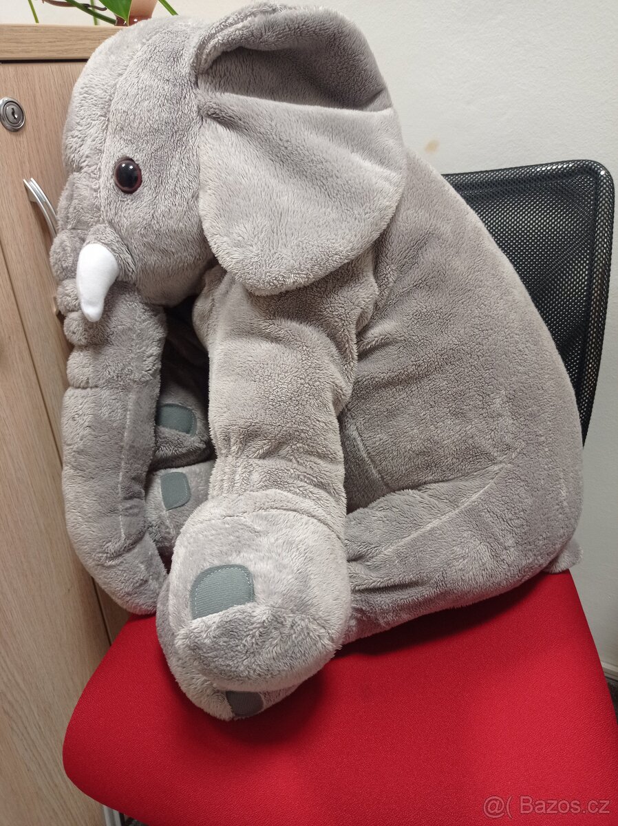 Plyšový slon