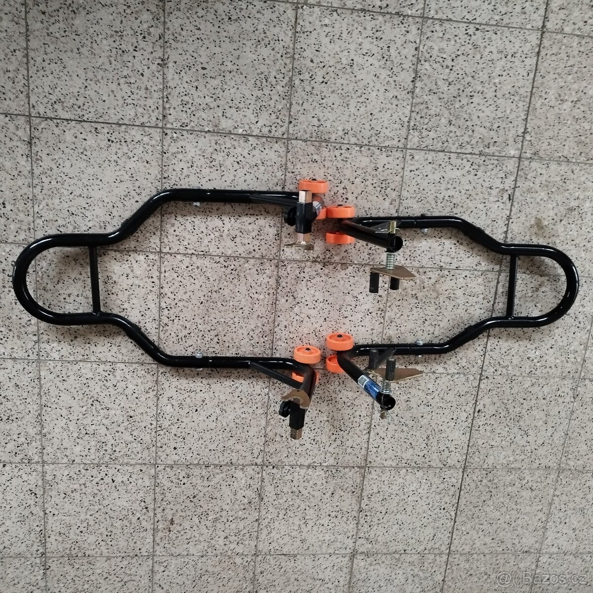 Motocyklové stojany