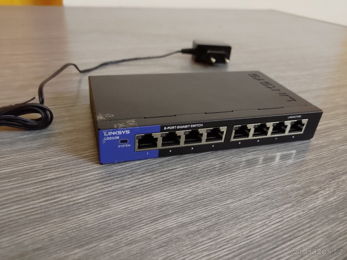 Linksys lgs108 8 port gbit přepínač (switch)