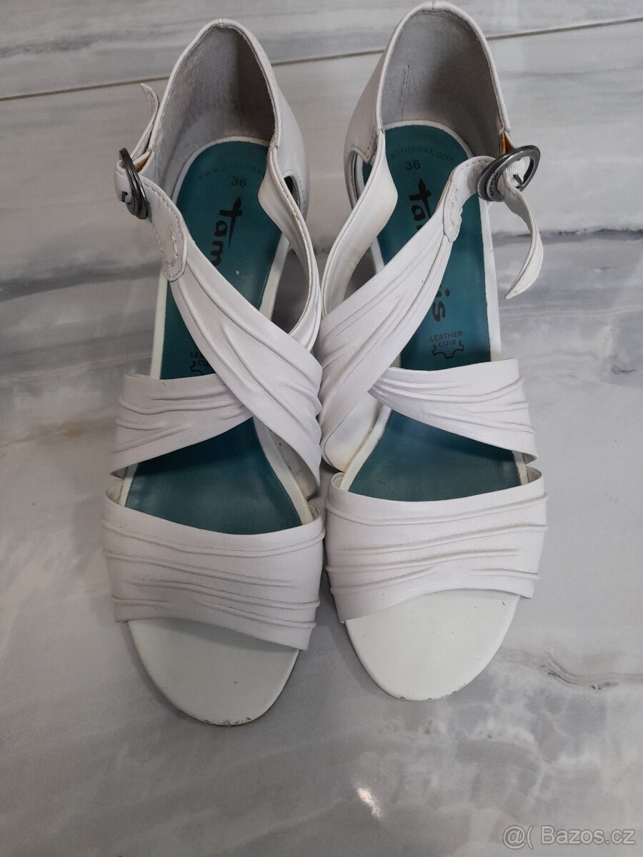 Letní bílé boty 36