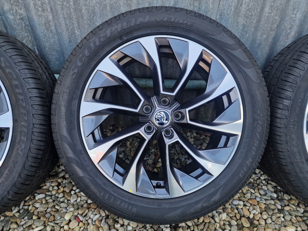 5x112 R19 Škoda Aronia 235/50 R19 Nepoužite