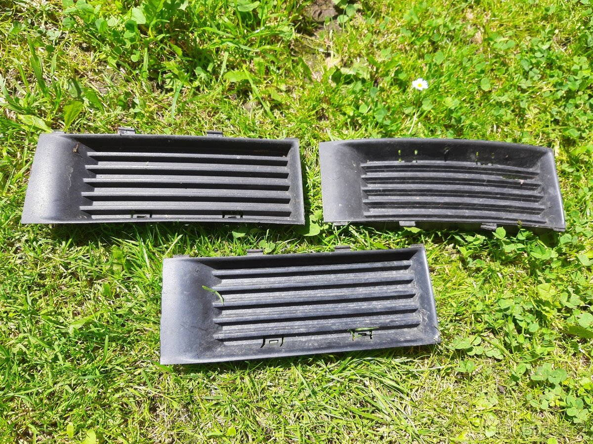 Škoda Fábia 1 mřížky nárazníku