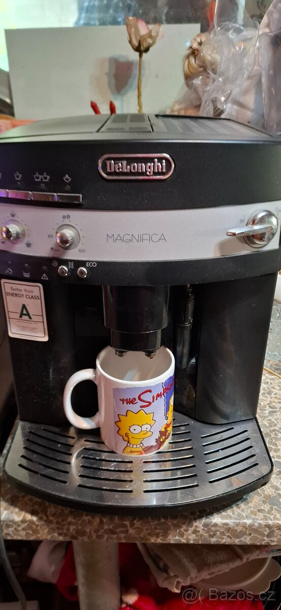 De'Longhi ESAM 3000 B Magnifica