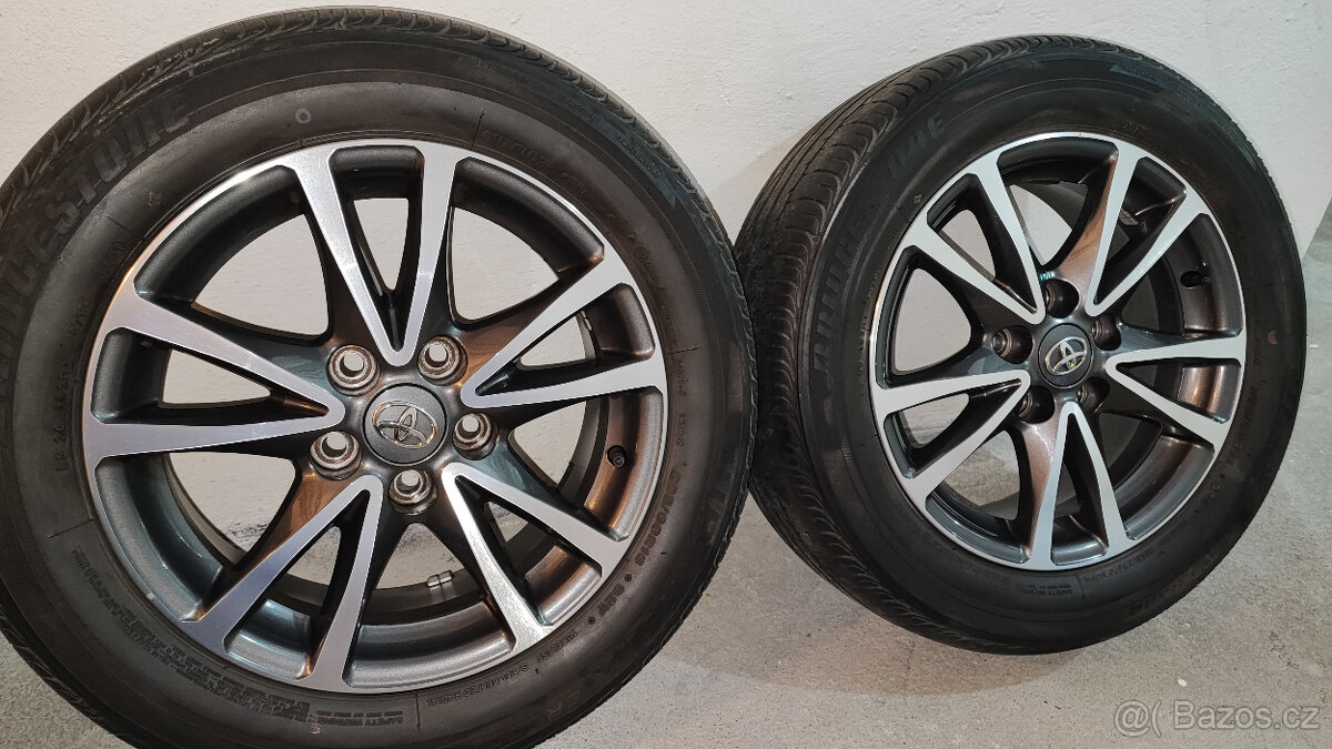 prodám ALU kola disky na Toyotu r16