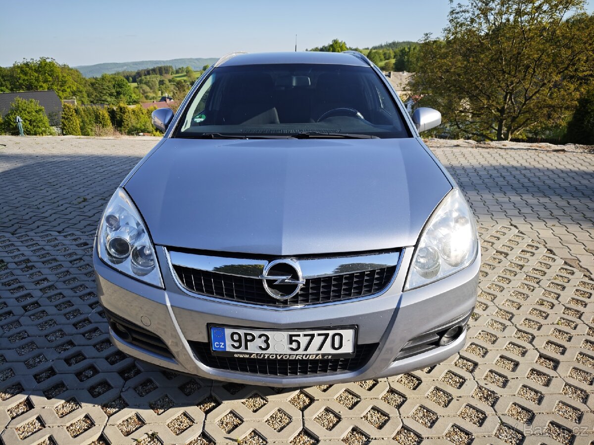 Opel Vectra 2.2i