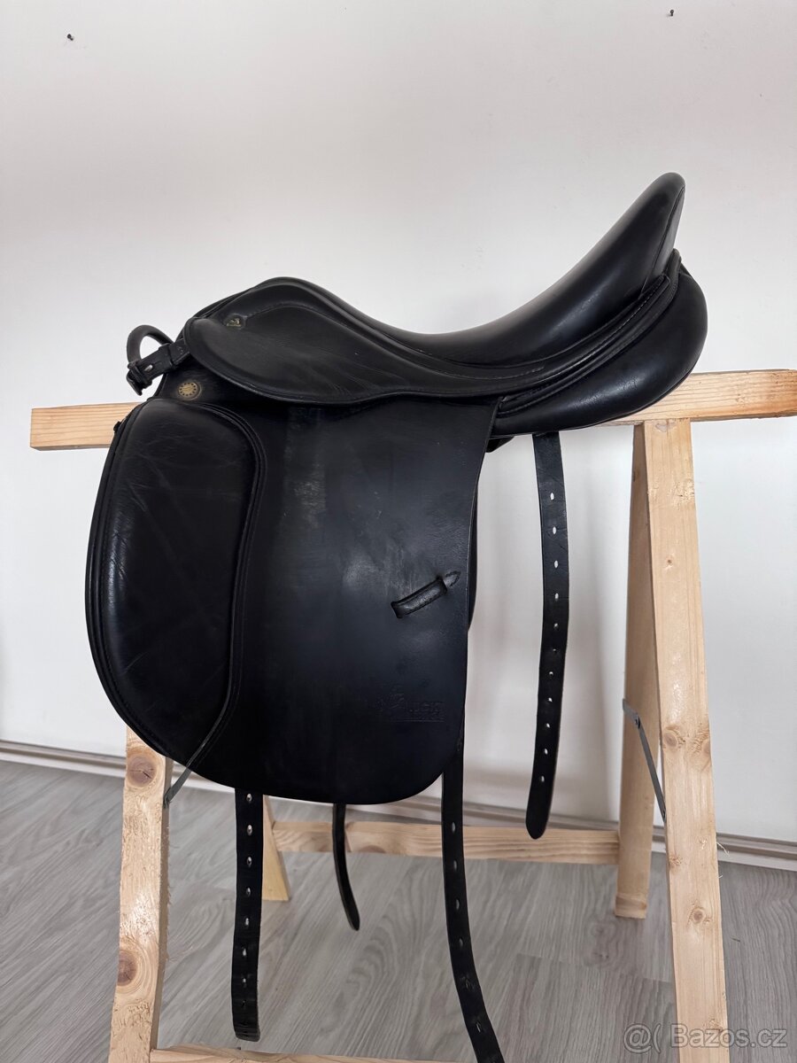 Prestige Lucky Dressage 16/33