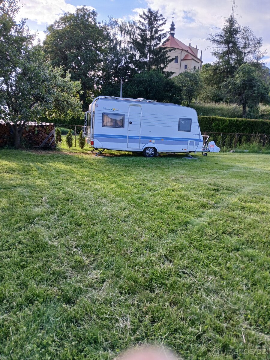 prodám karavan Hobby 460 UFE Exellent