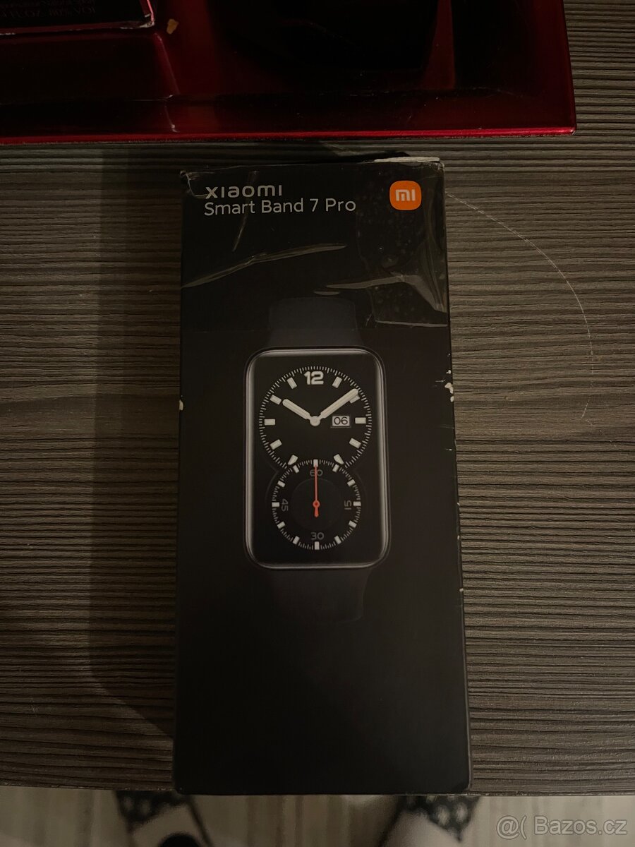 Nerozbalené chytré hodinky Xiaomi Smart Band 7 Pro - NOVÉ