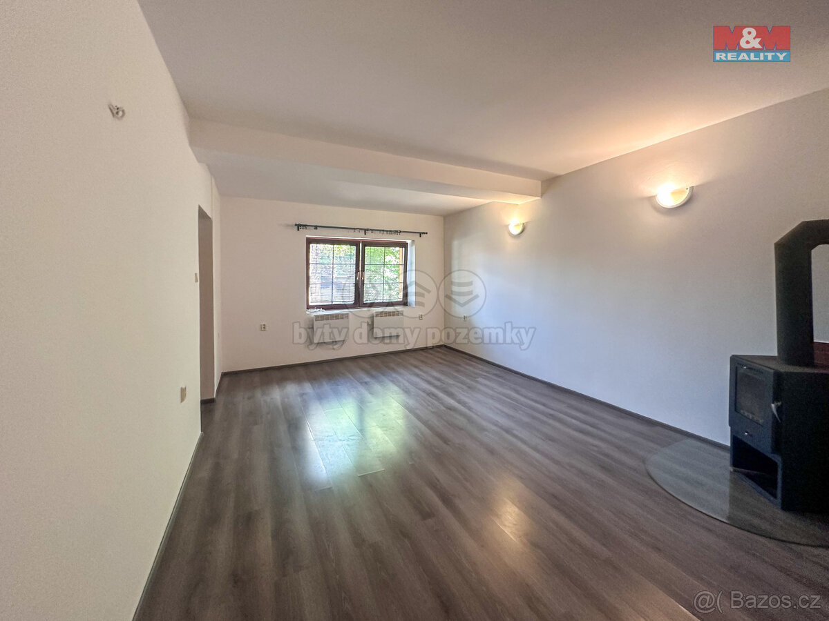 Pronájem bytu 1+kk, 33 m², Moravská Třebová, ul. Zámecká