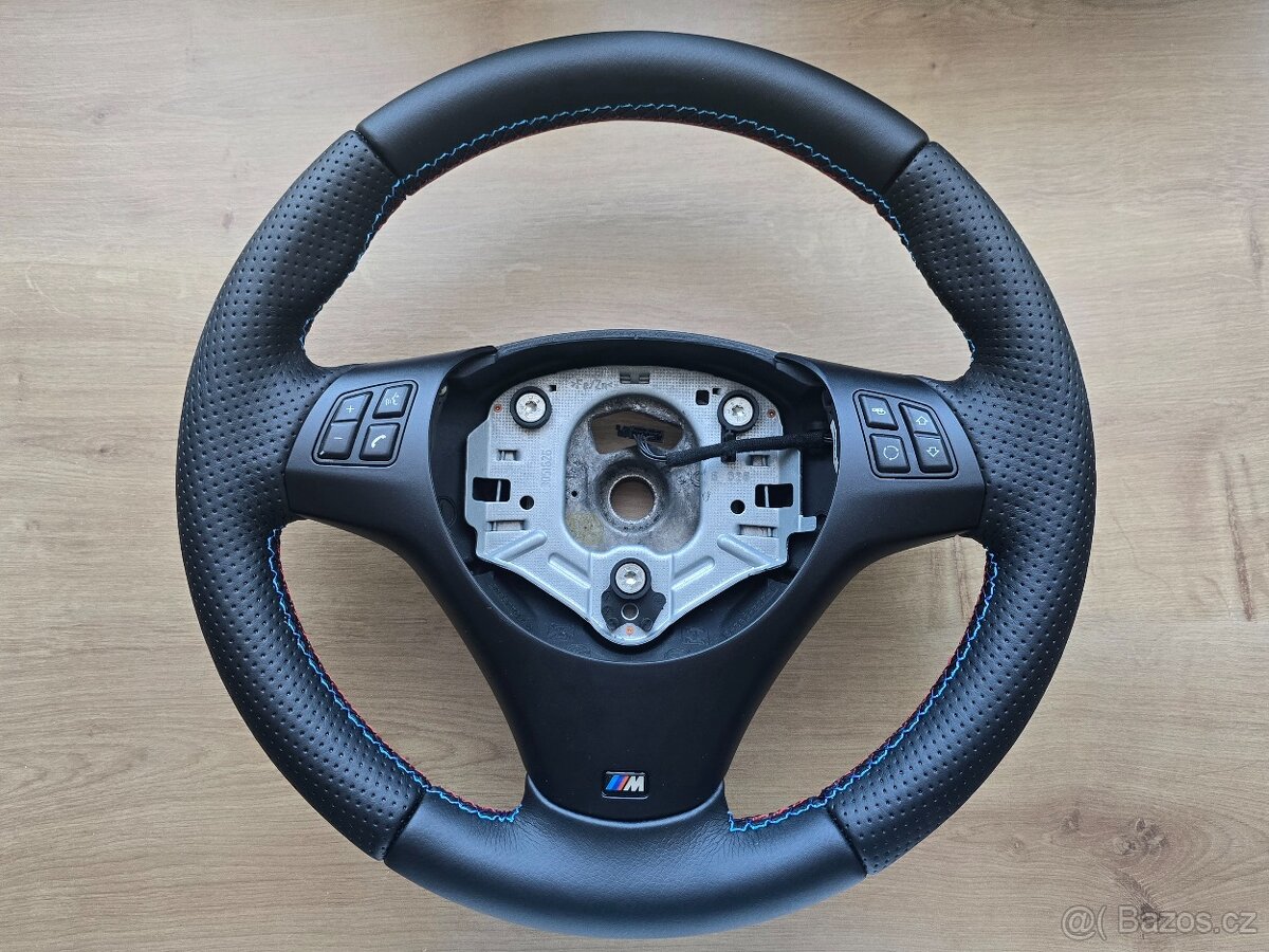 VOLANT BMW E90 M E91 E92 M packet