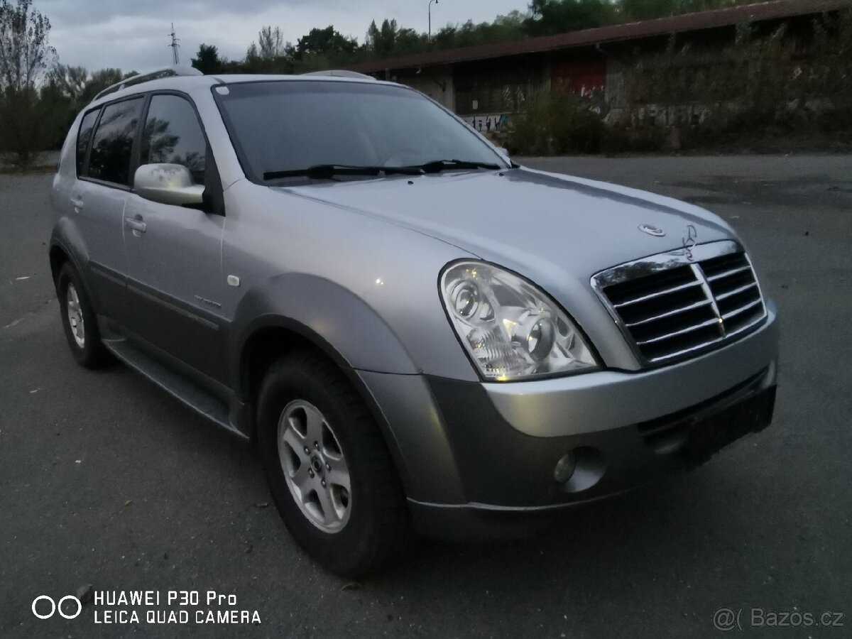 SsangYong Rexton 2.7d manuální převodovka. Export