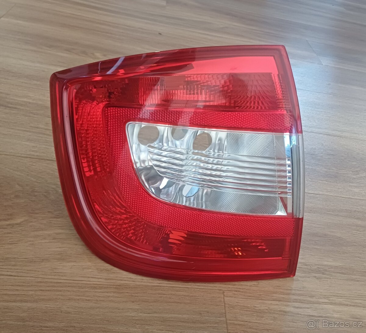 Zadní světlo Škoda Rapid 5JH945095