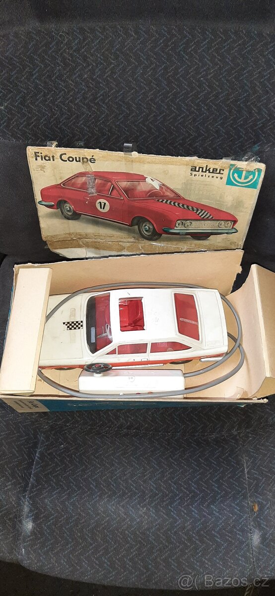 FIAT 124 sport Anker hezký model v původní krabičce