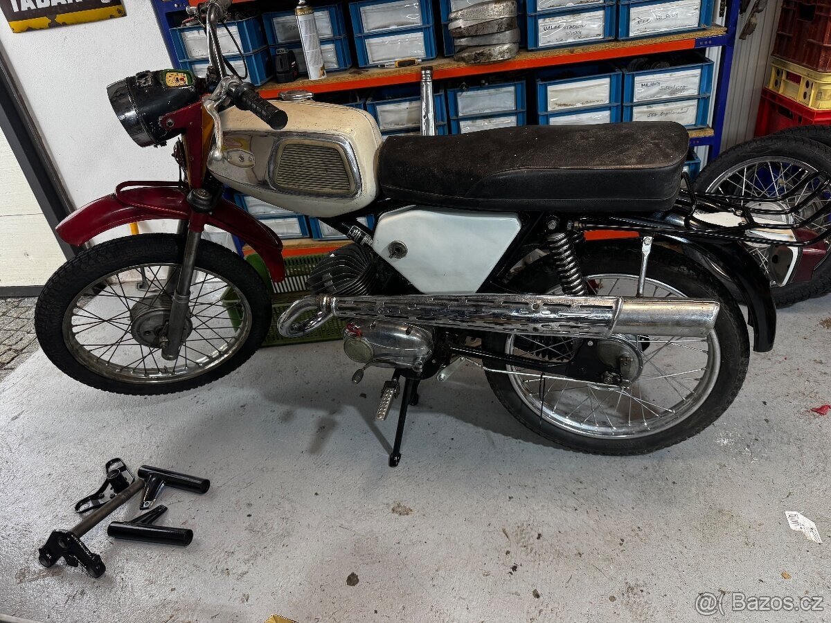 Jawa 90