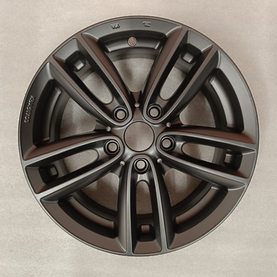 Alu kola MAK 6,5Jx16'' , R16 , 5x112 , ET54