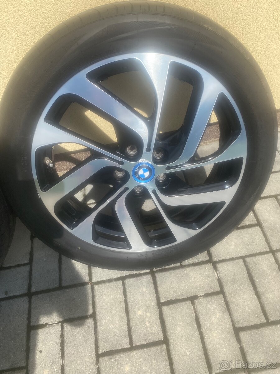Alu kola bmw i3 letni