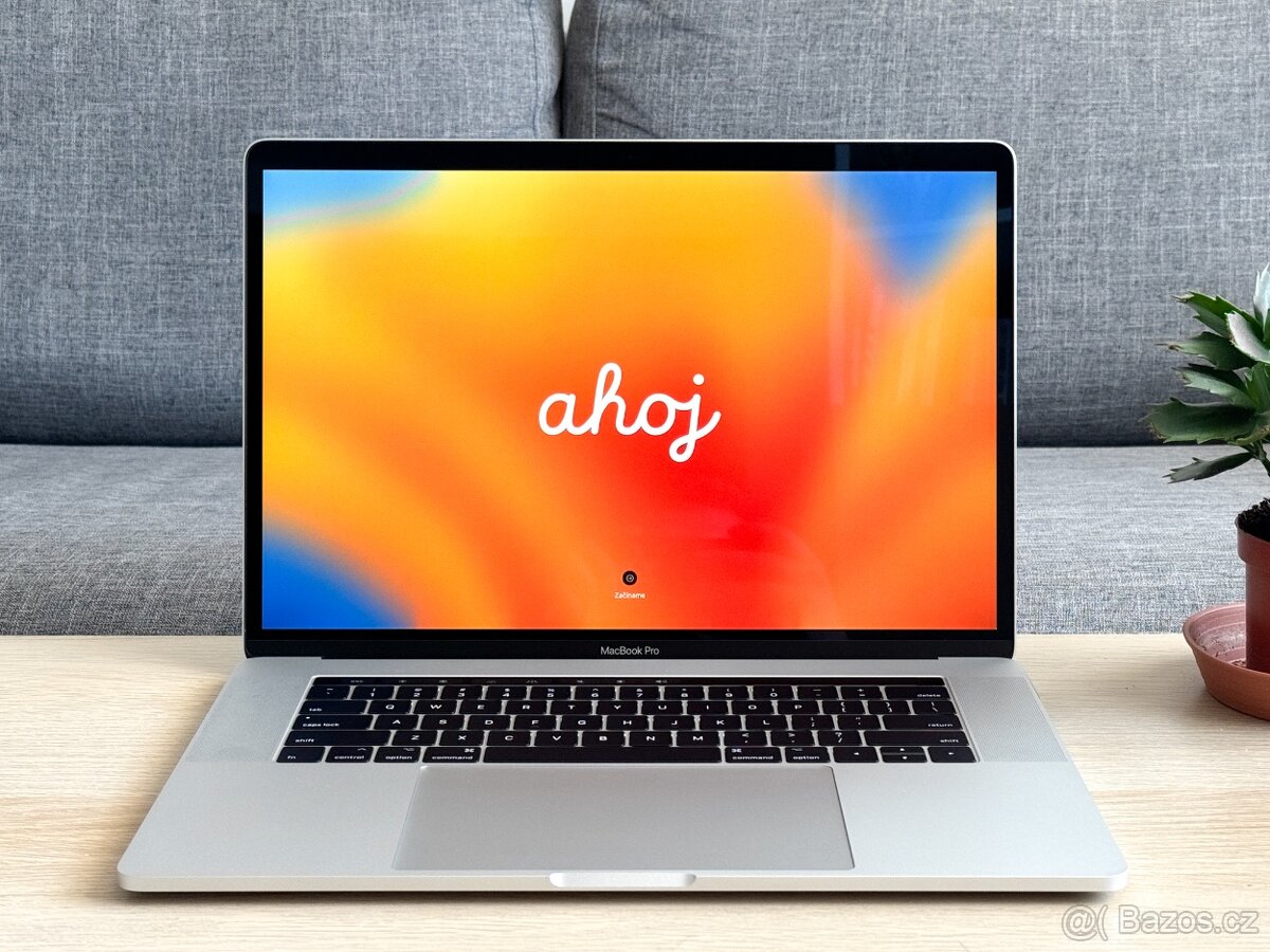 Apple MacBook Pro 15" - SSD 1TB - 100% STAV NOVÉHO