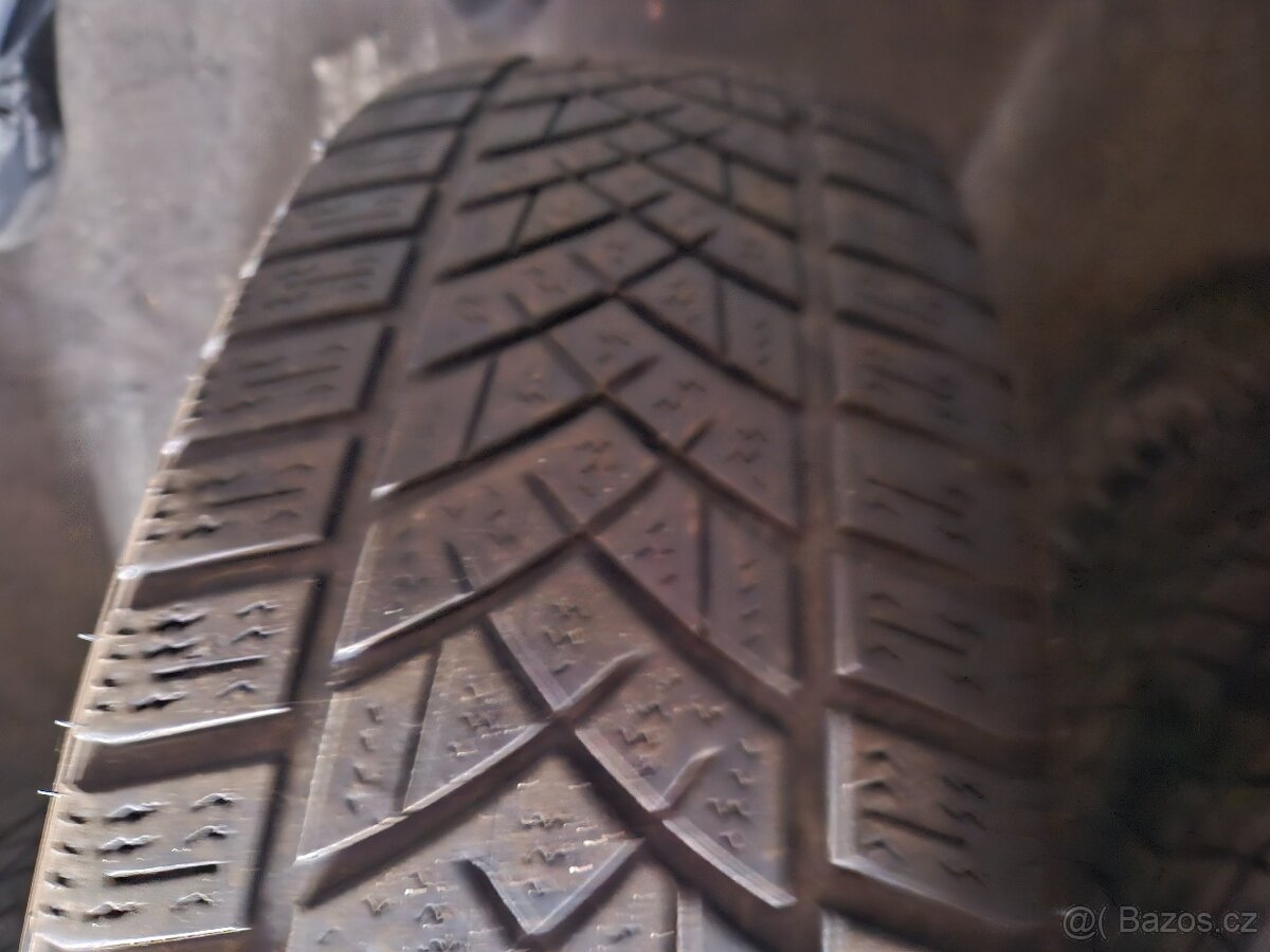 225/55R18 102H XL Otani