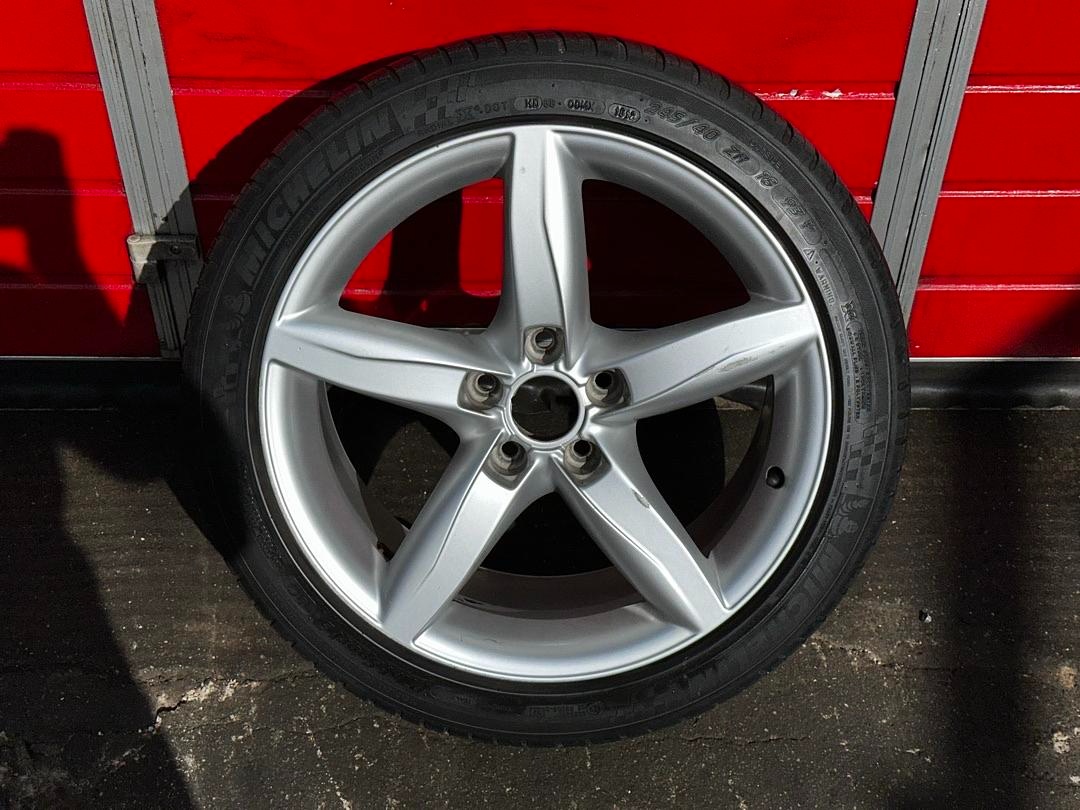 Original ALU kolo 1x Audi 18" 8J ET47 letní pneu 245/40/R18