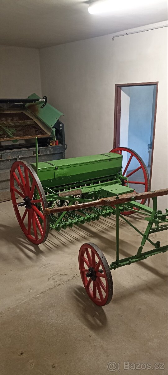 Koňská sečka Wichterle Prostějov