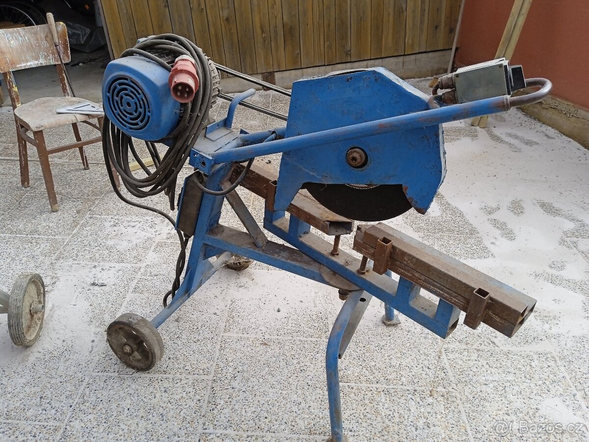 Stojanova bruska/rezačka/gumovka