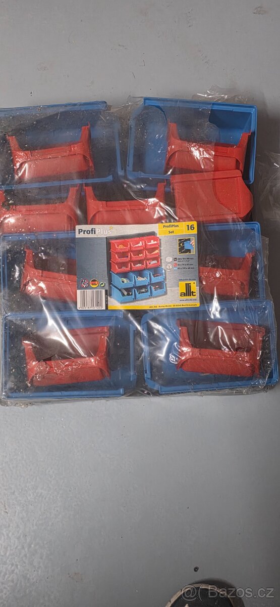 Organizér závěsný NEPOUŽITÝ