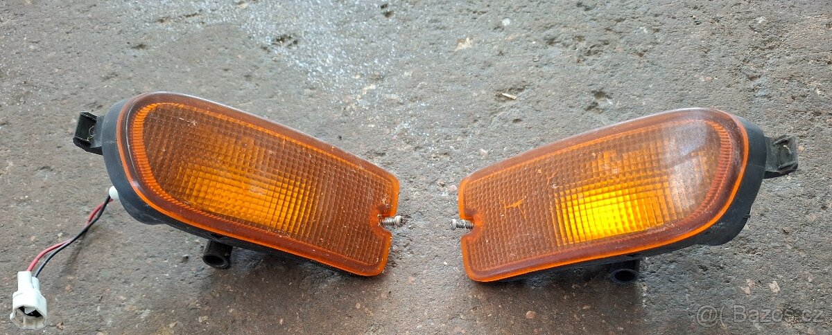 Přední blinkry Subaru Impreza GC8