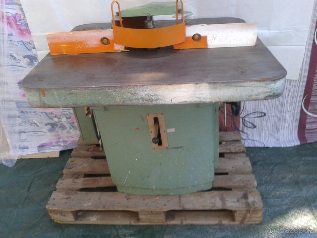 spodní fréza uloženka stav nového stroje