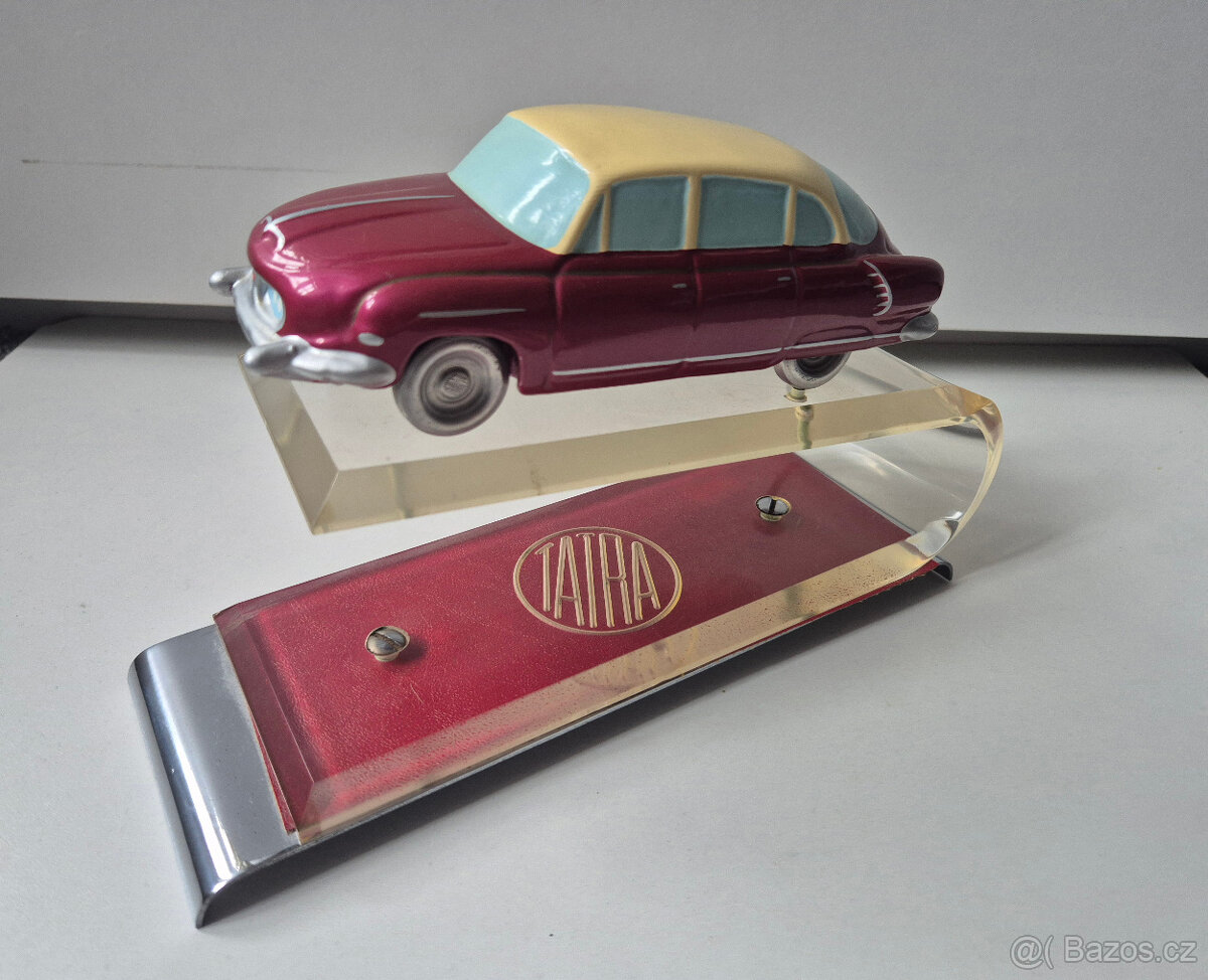 odlitek Tatra 603 na plexi stojánku - TOP