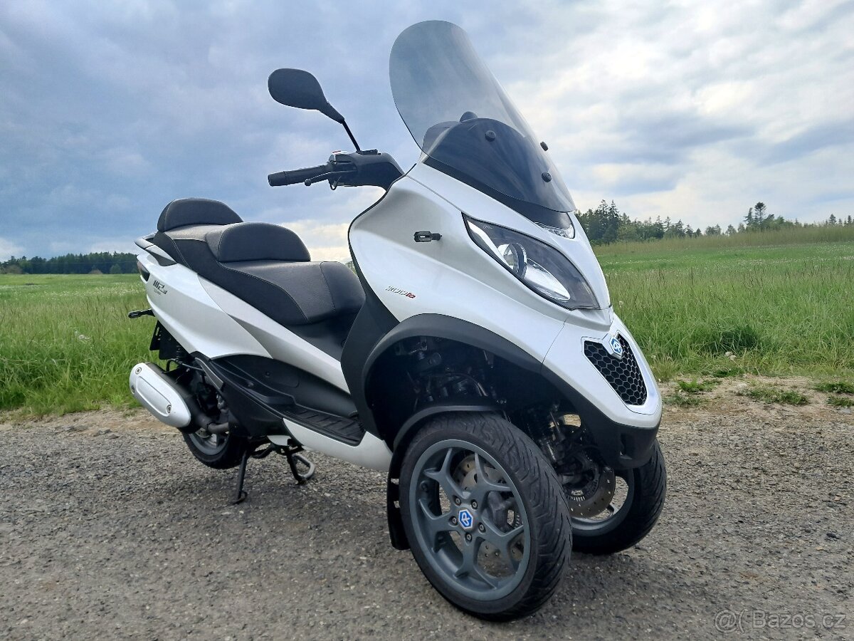 Piaggio MP3 300i ABS,ASR