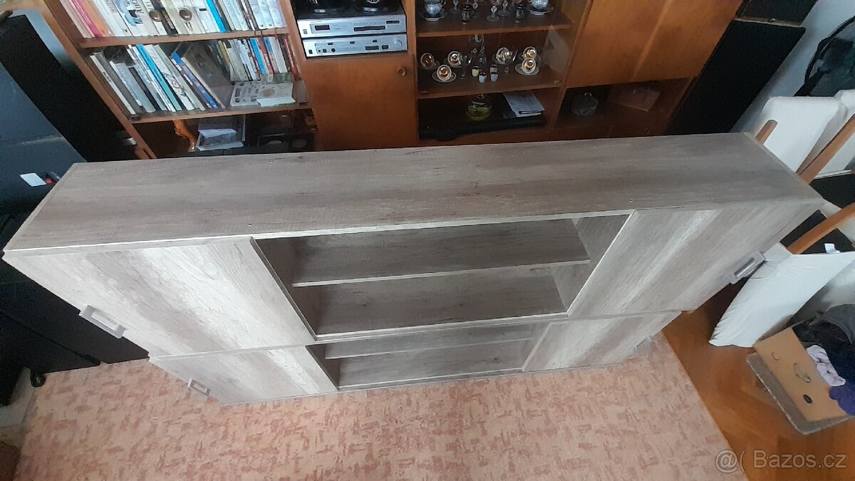 TV stolek skříňka