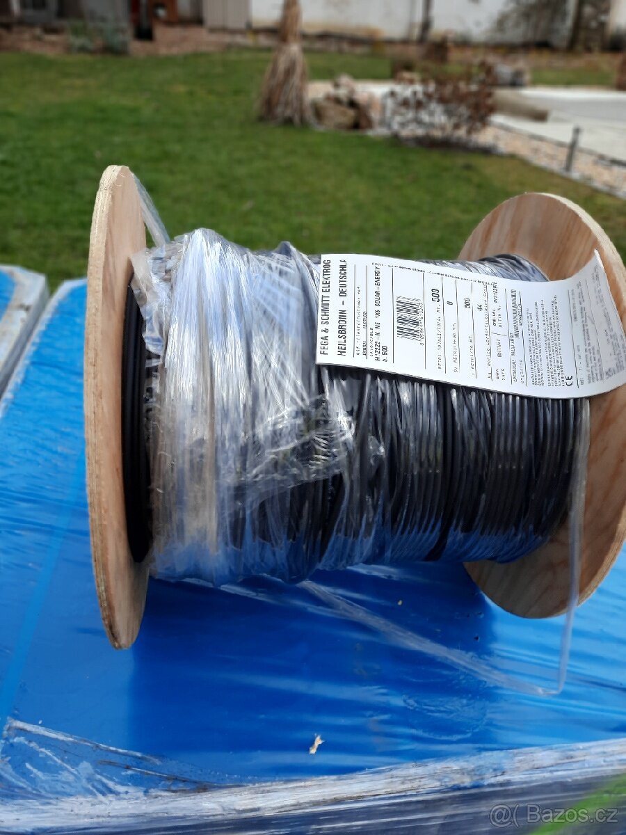 Kabel na fotovoltaické panely