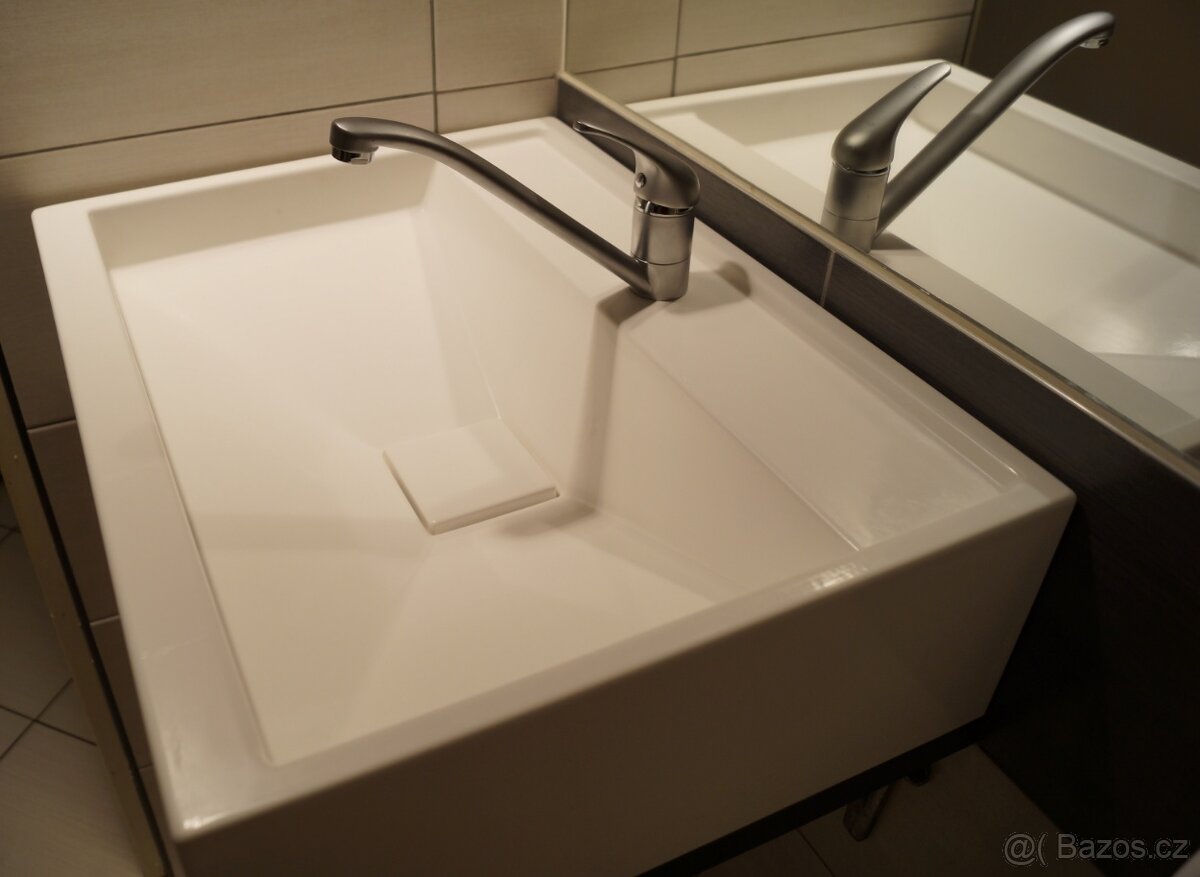 Umyvadlo Italský design, česká výroba