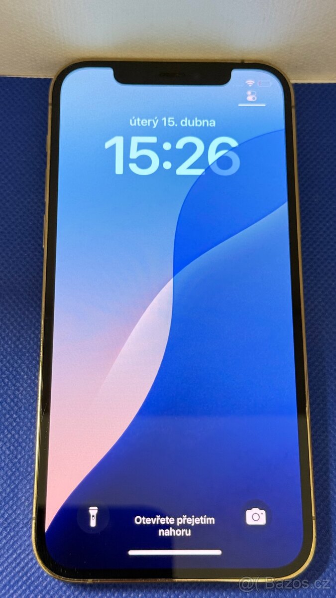 iPhone 12 Pro 128GB Gold, pěkný stav