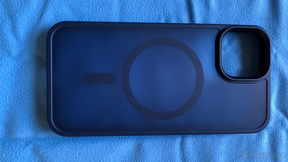 Zánovní kryty na Apple IPhone 13,12 Pro,16 Pro