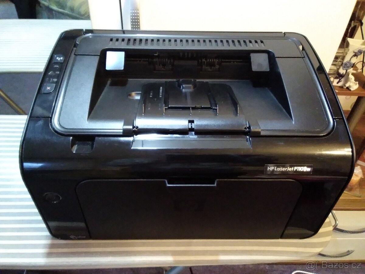 Tiskárna HP LaserJet P1102w.