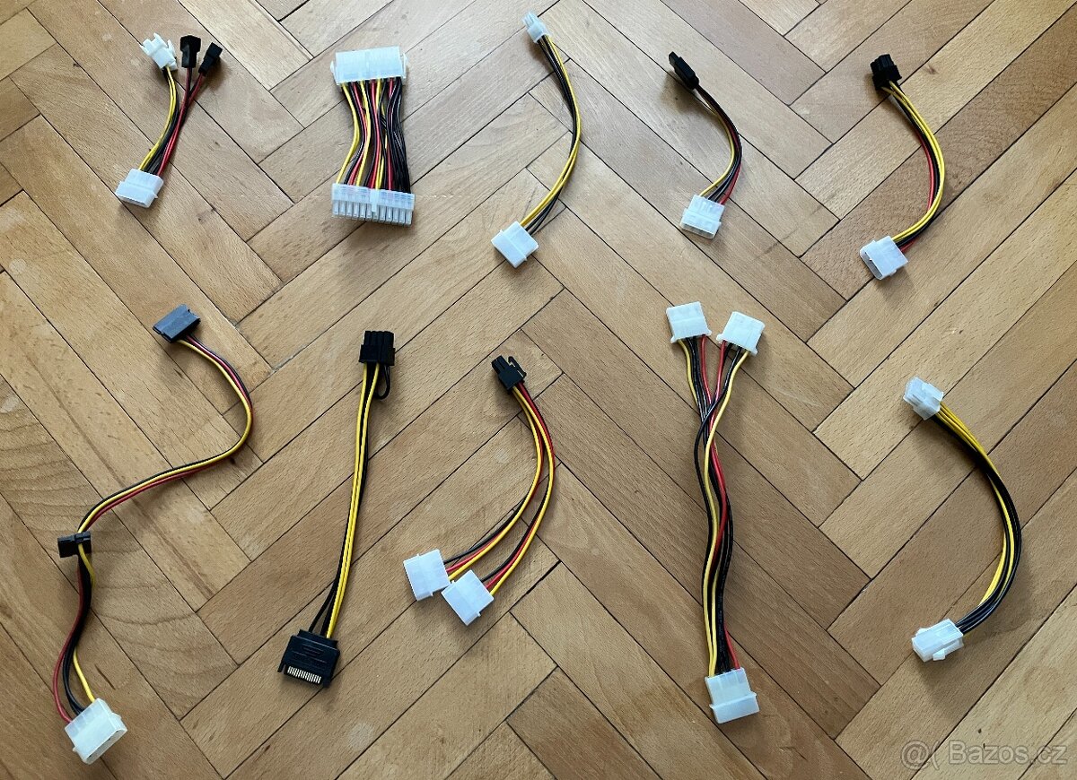 Propojovací kabely k napájení, redukování, nebo rozšíření