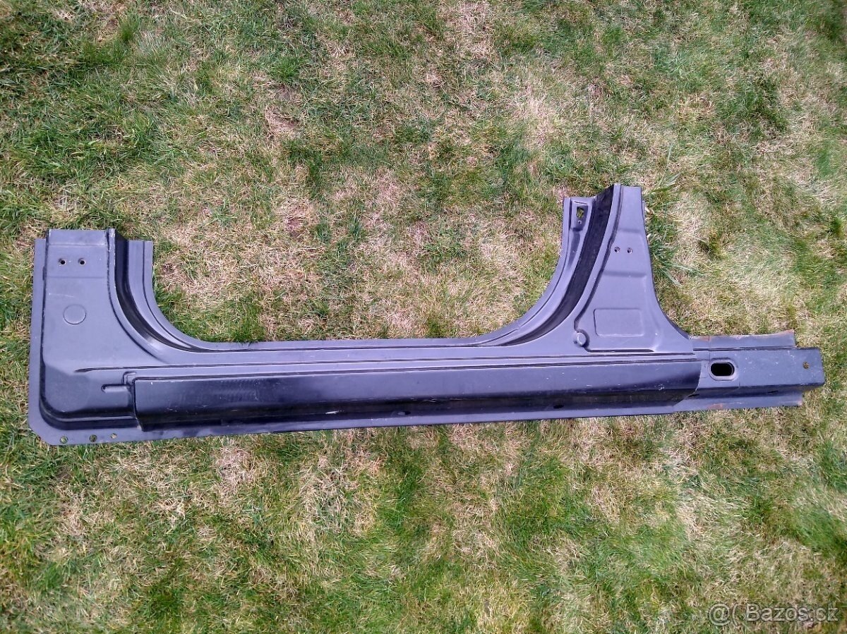 Kia Ceed I 1 2006 - 2012 lavy prah A + B stlpik - novy diel