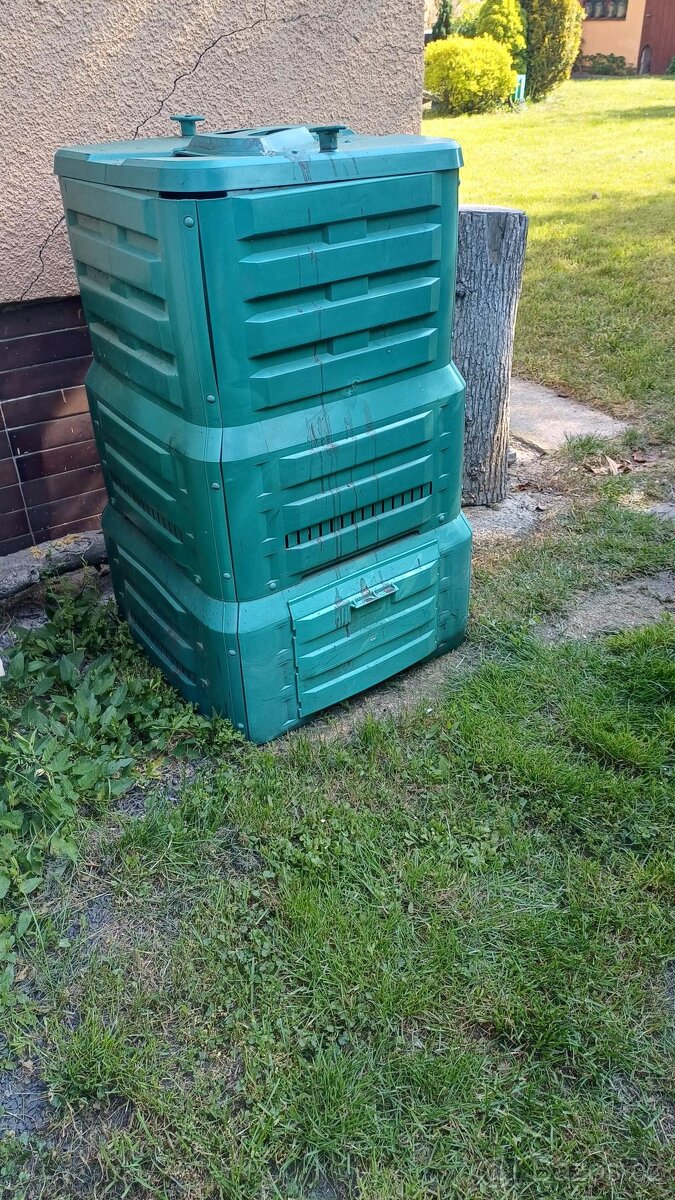 Plastový kompostér 400 l