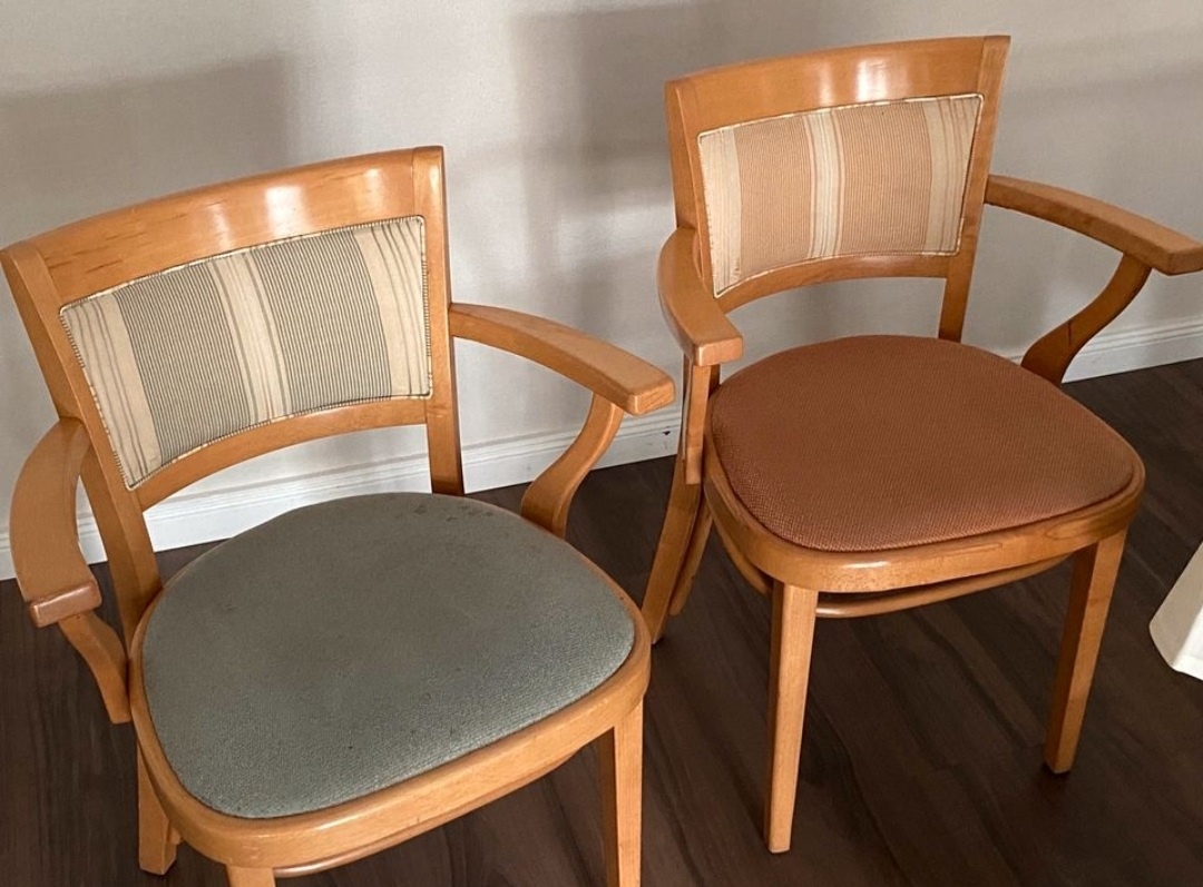 20 ks židle do restaurace z masivu