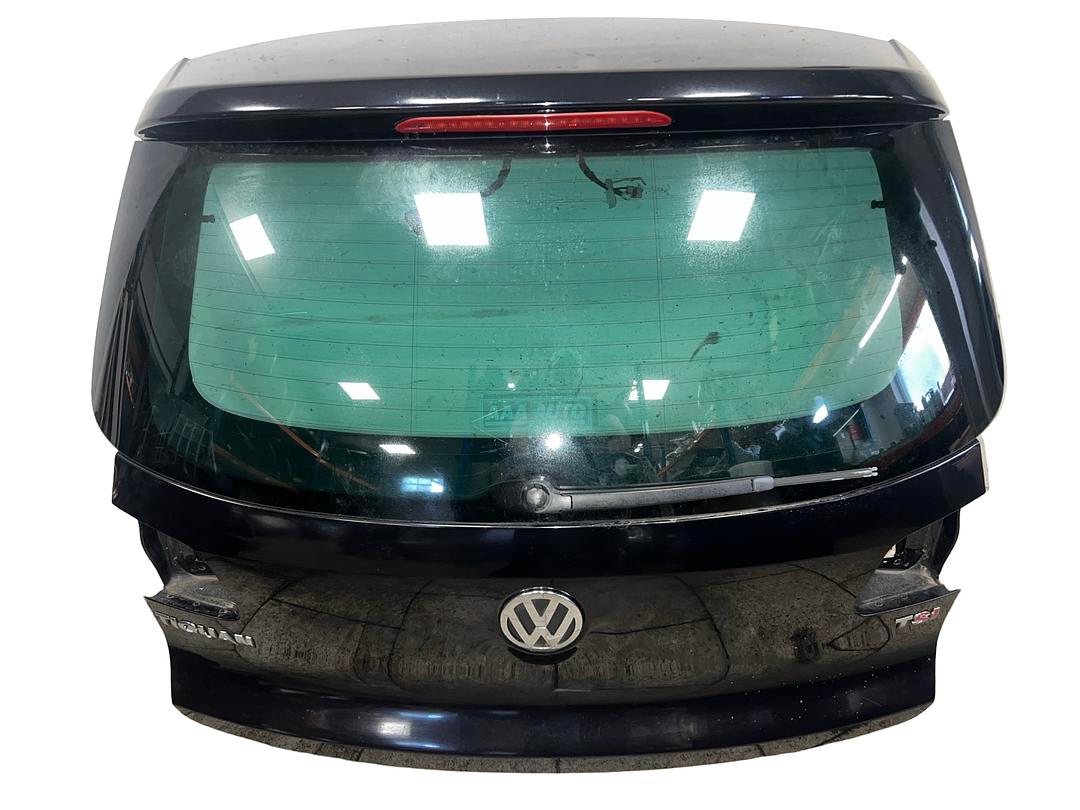 Páté dveře černá metalíza LC9X VW Tiguan 5N 2010